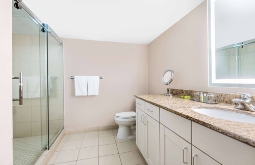 Belcaro Hotel | DoubleTree by Hilton Denver Cherry Creek