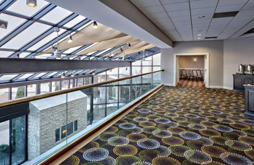 Fairfield Hotel | DoubleTree by Hilton Fairfield Hotel & Suites