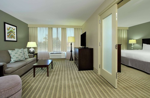 Newark Hotel | DoubleTree by Hilton Hotel Newark Ohio