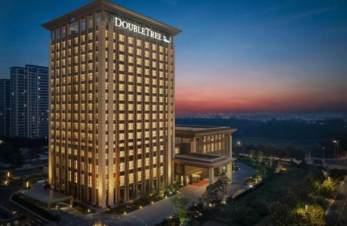 Longting District Hotel | Doubletree By Hilton Kaifeng