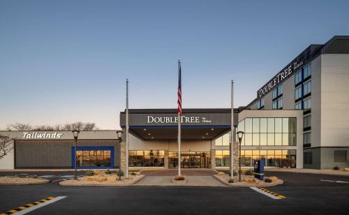 Madison Hotel | Doubletree By Hilton Madison East