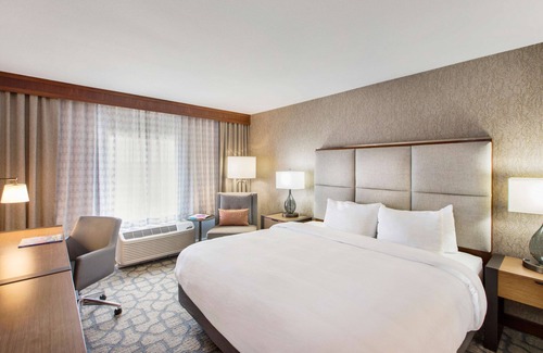 Wetmore Hotel | DoubleTree by Hilton San Antonio Northwest