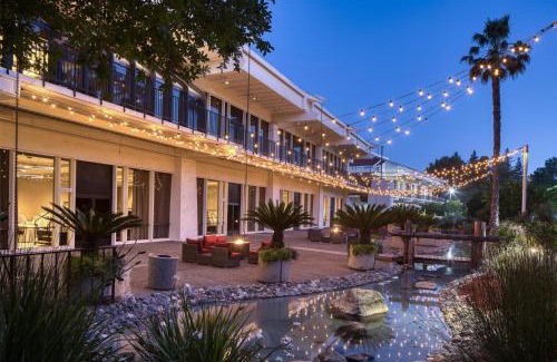 Sacramento Hotel | DoubleTree By Hilton Sacramento