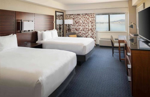 Burlingame Hotel | DoubleTree by Hilton San Francisco Airport