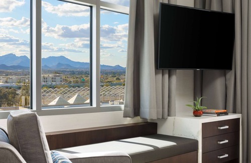 Downtown Tucson Hotel | DoubleTree by Hilton Tucson Downtown Convention Center