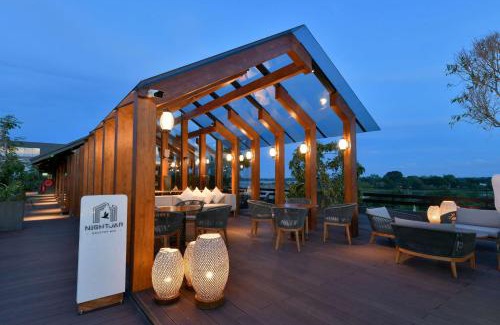 Weerawila Resort | DoubleTree by Hilton Weerawila Rajawarna Resort