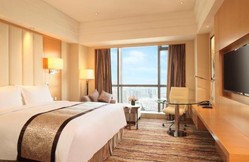 Jinghu District Hotel | DoubleTree by Hilton Wuhu
