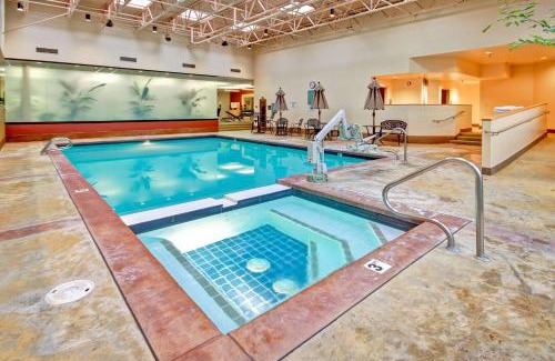 Southcenter Hotel | DoubleTree Suites by Hilton Seattle Airport/Southcenter