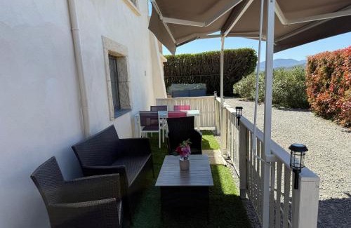 Le Pouzin Apartment | Douce Campagne