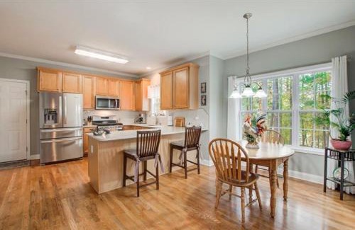 Douglasville Villa | Douglasville Retreat - 4BR Villa Getaway near Atlanta