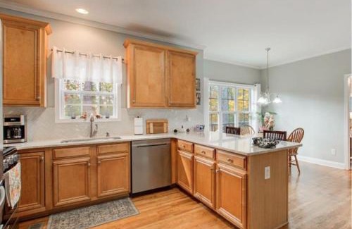Douglasville Villa | Douglasville Retreat - 4BR Villa Getaway near Atlanta