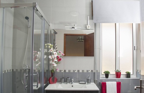 Peso da Regua Cottage | Douro Lar welcomes HomeAway guests