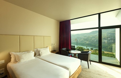 Santa Cruz do Douro Hotel | Douro Palace Hotel Resort and Spa