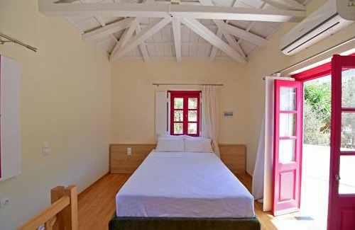 Hydra Apartment | Douskos Porta Rossa