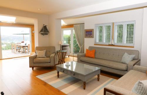 Dittisham House | Dove Cottage