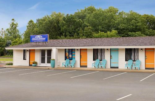 Dover Hotel | Dover Inn and Suites
