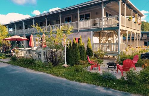 Lake Placid Apartment | Downhill Lodge Condominium