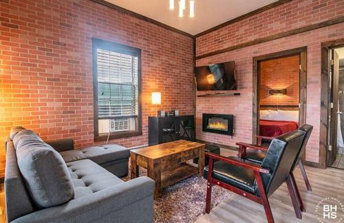 Lake Placid Apartment | Downhill Lodge Condominium