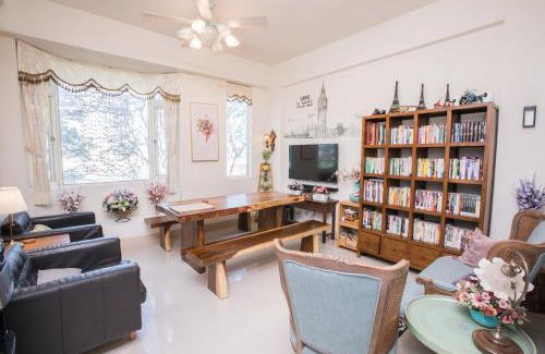 Tongluo Hotel | Downshifters House
