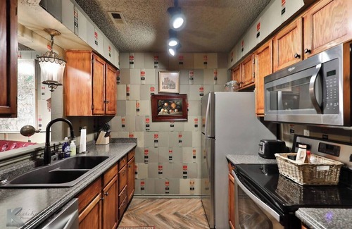 Abilene House | Downton Abbey - A Sayles Ranch Home