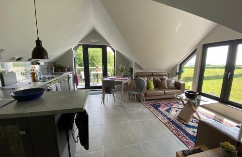 Dartmouth House | Downton Lodge Country Bed and Breakfast and; Self Catering