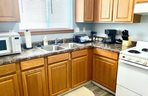 Cedar Rapids - Iowa City Apartment | Downtown 1-bedroom apartment Cedar Rapids