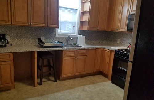 Grand Rapids House | Downtown 2-Story Cottage