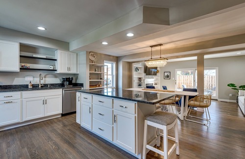 Historic District House | Downtown Annapolis Townhome ! Beautiful!
