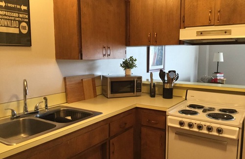 Sitka Apartment | Downtown Apt. 4 w/Ocean & Mountain Views.