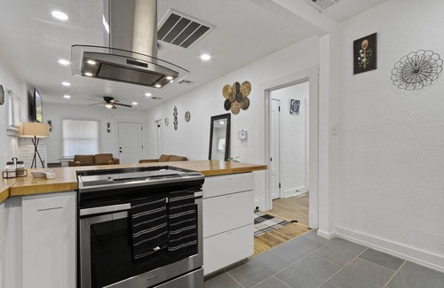 Downtown El Paso House | Downtown beautiful cozy home just off I-10