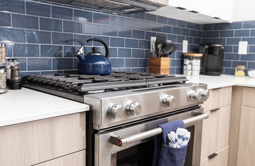 Veterans Park Condo | Downtown Boise, BSU, Adventures!