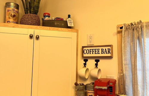 Downtown Bozeman House | Downtown Bozeman Bungalow, pet friendly with private fenced yard