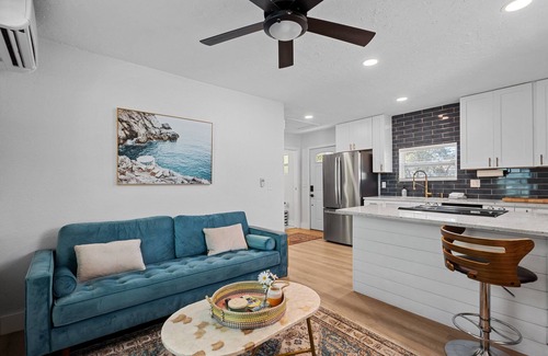 Bradenton Cottage | Downtown Bradenton Cottage