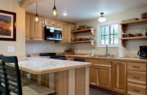 Cody House | Downtown Casita, recently renovated, charming 1 bedroom, with parking and a gas grill!