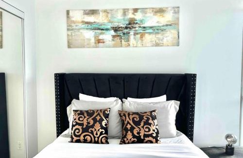 Fort York Apartment | Downtown Condo