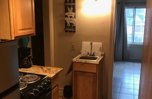 Eureka Apartment | Downtown Cozy Studio Suite