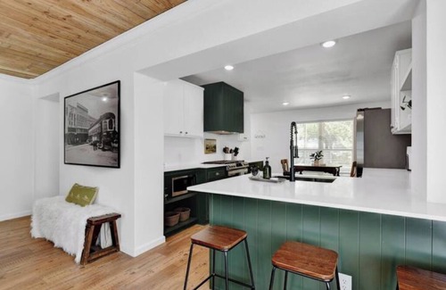 Denison House | Downtown Denison Dream