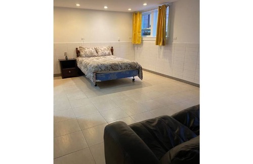 Fredericton House | Downtown Executive