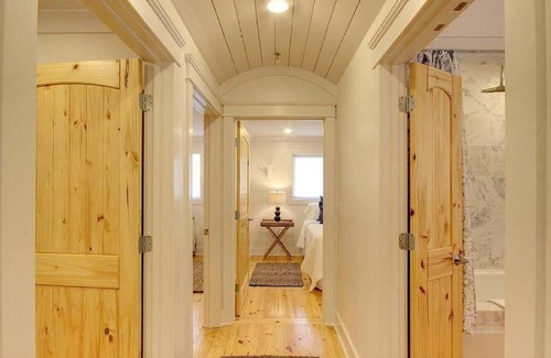 Fairhope House | Downtown Fairhope Cottage