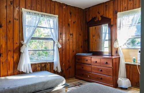 Dunbar House | Downtown Fort Myers Retreat
