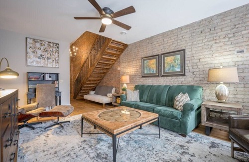 Galena Apartment | Downtown Galena Luxury Rental Suite 202-Brand new