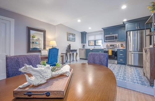 Galena Apartment | Downtown Galena Luxury Rentals Suite 3 Parking New
