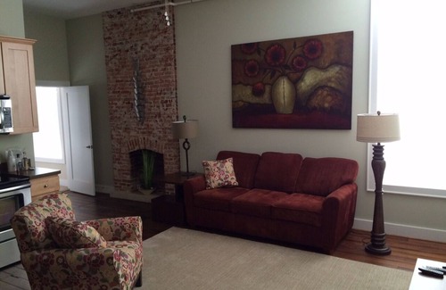 Monroe Apartment | Downtown - Highest Quality