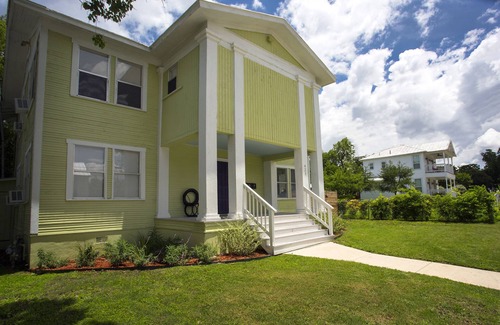Near East Side Apartment | Downtown Historic Neighborhood, great location.