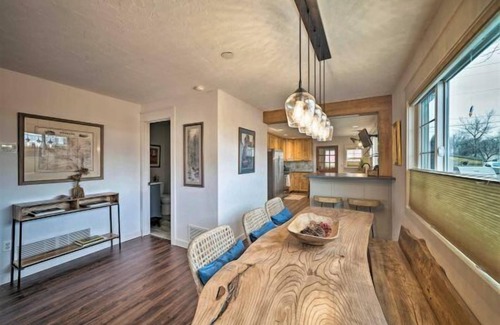 Cody House | Downtown Home with Custom Amenities