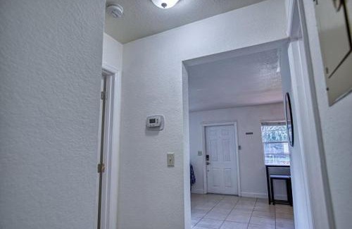 Central Sarasota House | Downtown Home With Fire Pit, Just 5 Min to Beach