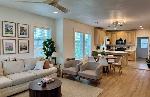 Washington Ave./ Memorial Park House | Downtown Houston Gem for Families: Pet-Friendly w/Yard & Space