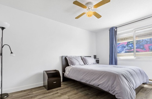 Hull Apartment | Downtown hull - 5 min from DT Ottawa - 1 free parking