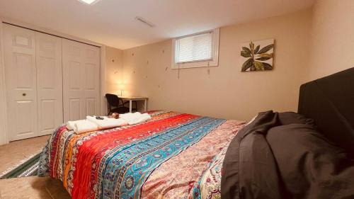 South Central House | Downtown-Jackson Park private Budget Friendly Room
