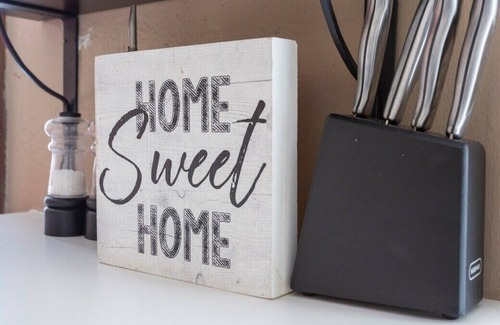 Quality Hill Apartment | Downtown KC Studio*Walk to Power&Light
